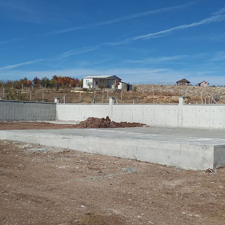 Bahçe Duvarı ve Çevre Beton İşleri - 1